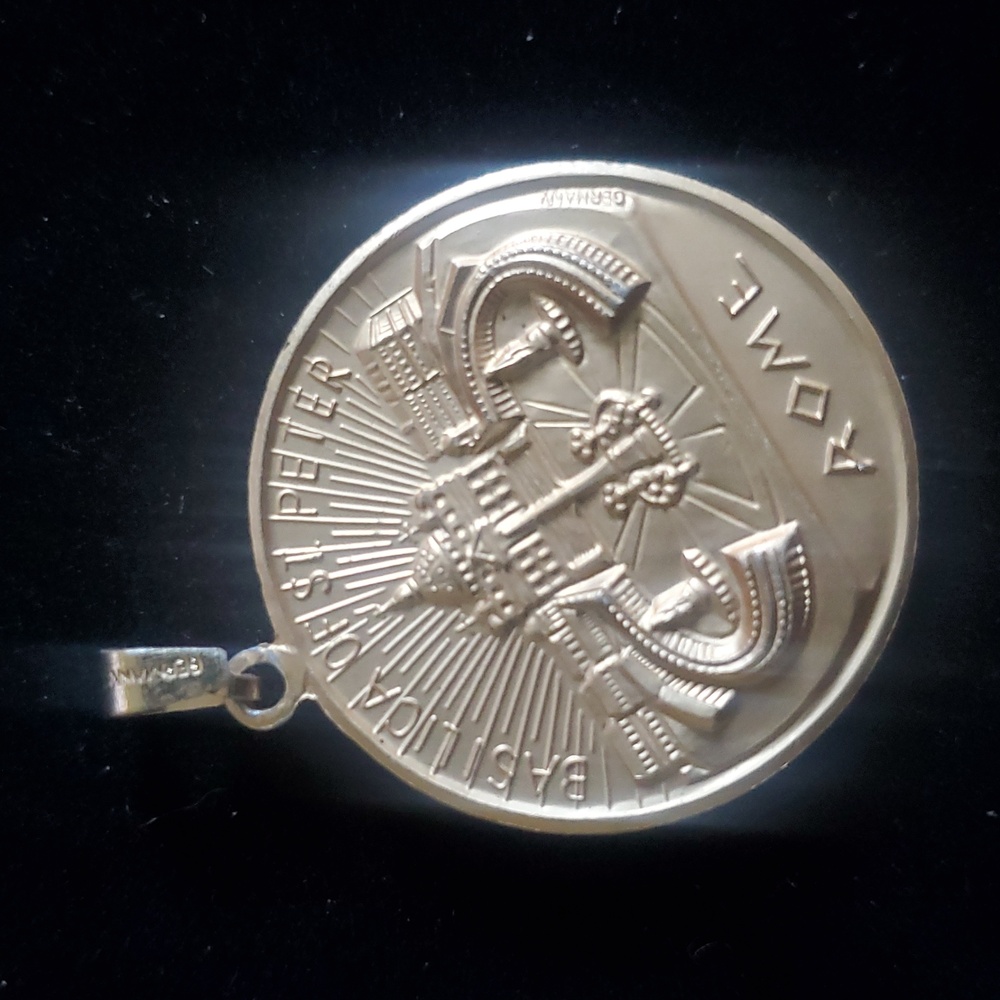 Vintage Paulus VI Pontifex Max Medal or Coin in Acrylic Square Basilica Rome ,